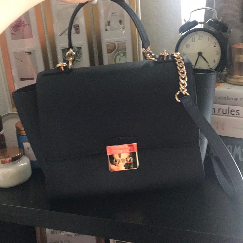 NWT Michael Kors Brandi Top Handel Leather Satchel